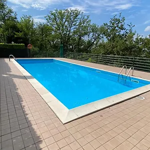 House Paradiso Apartment
