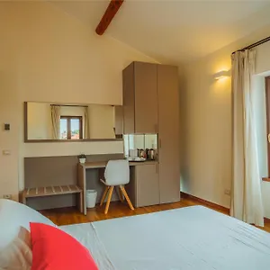 Garda Relais Guest house